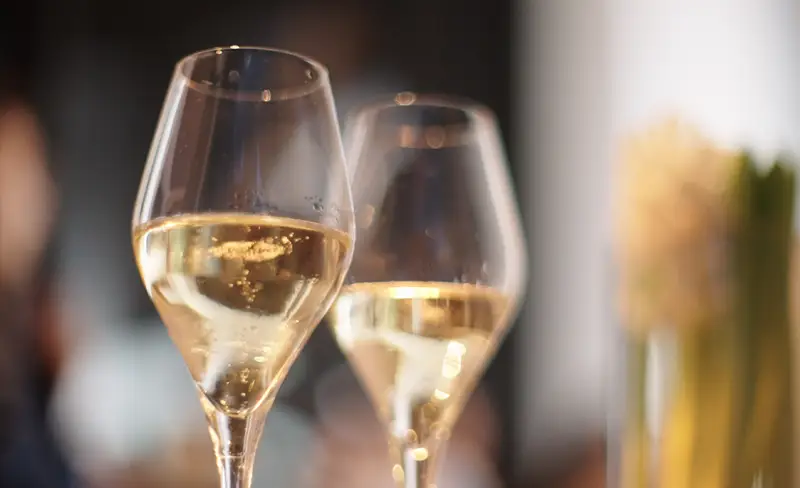 Glasses of champagne