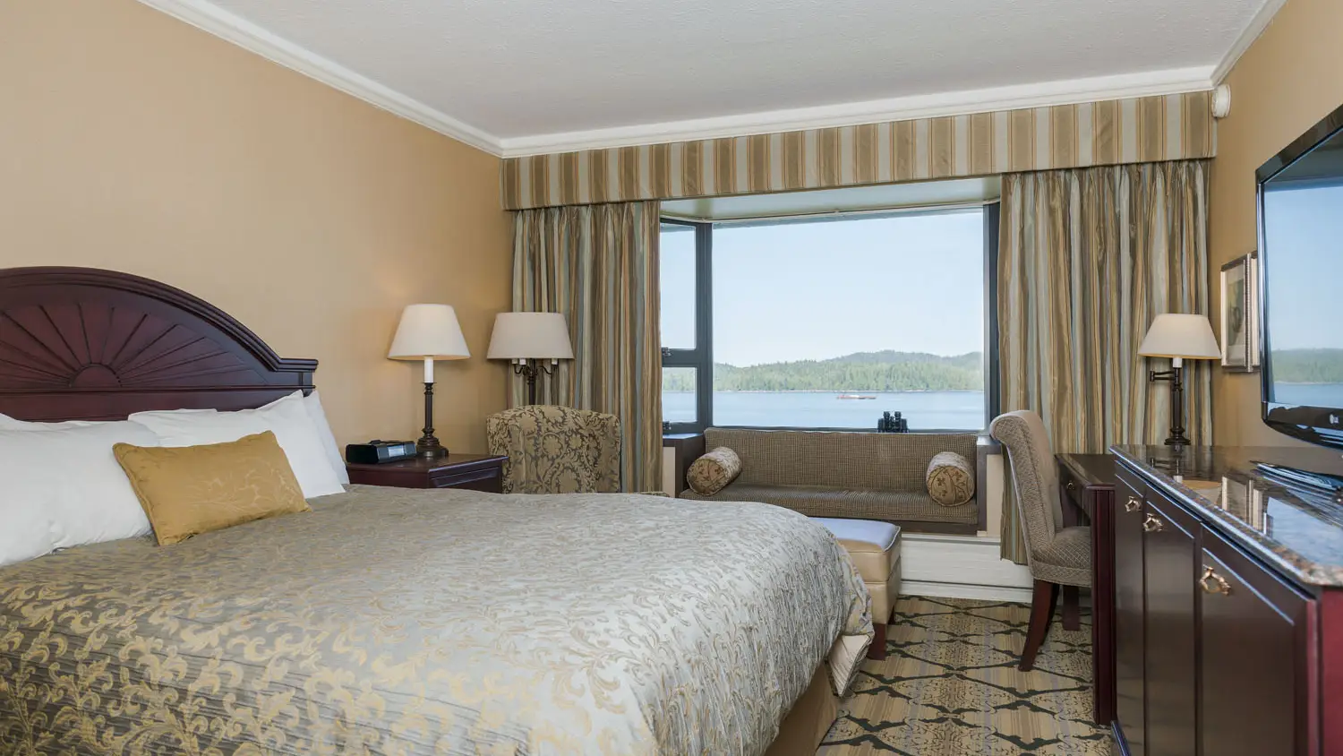 North Harbour View with 1 King Size Bed